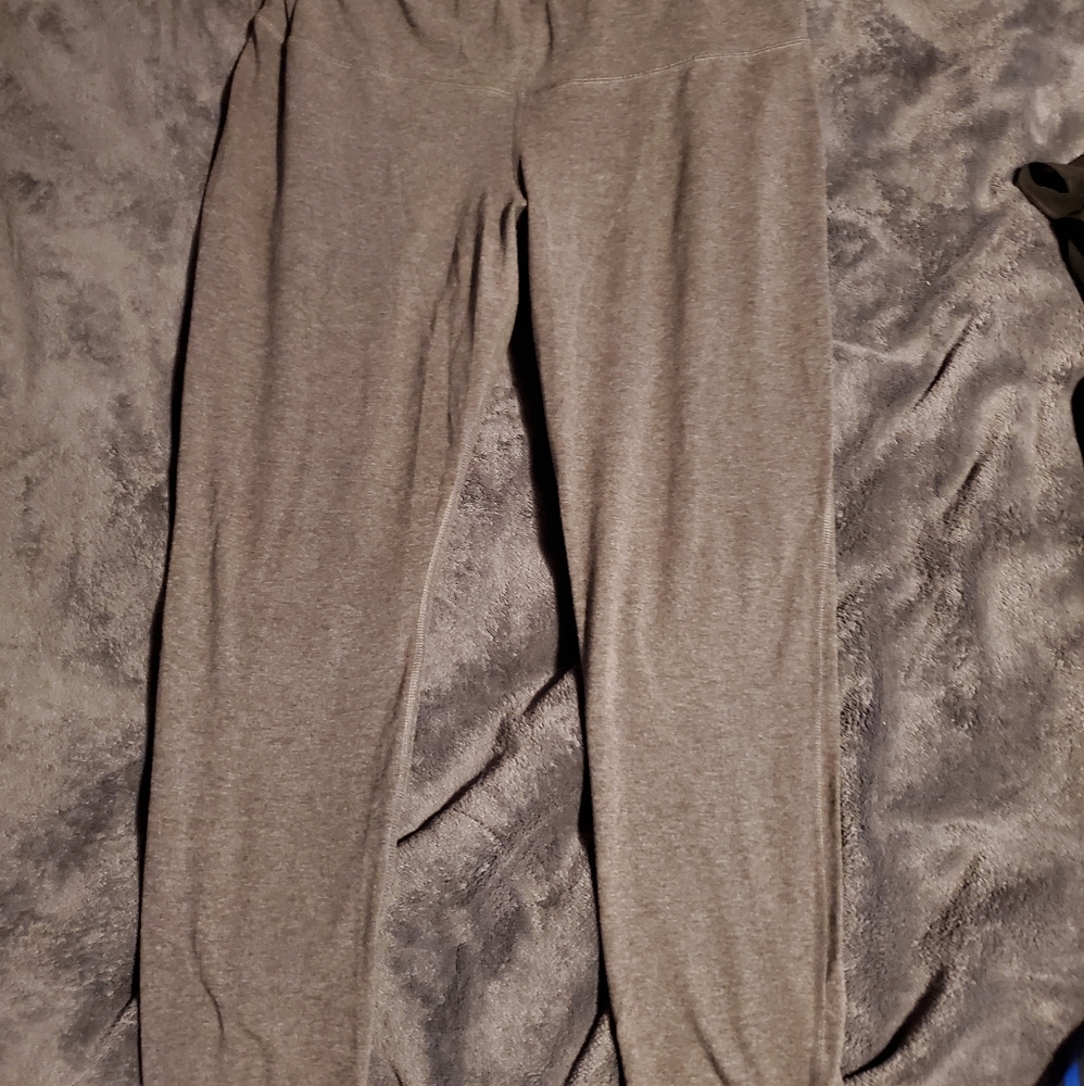 Grey leggings